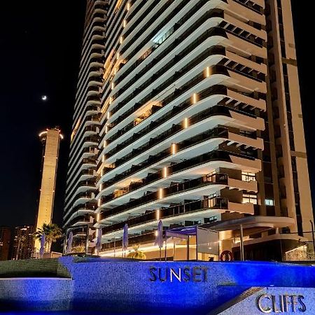 Sunset Cliffs Modern Apartment 베니돔 외부 사진